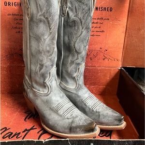 Freebird Woodland - ice size 8